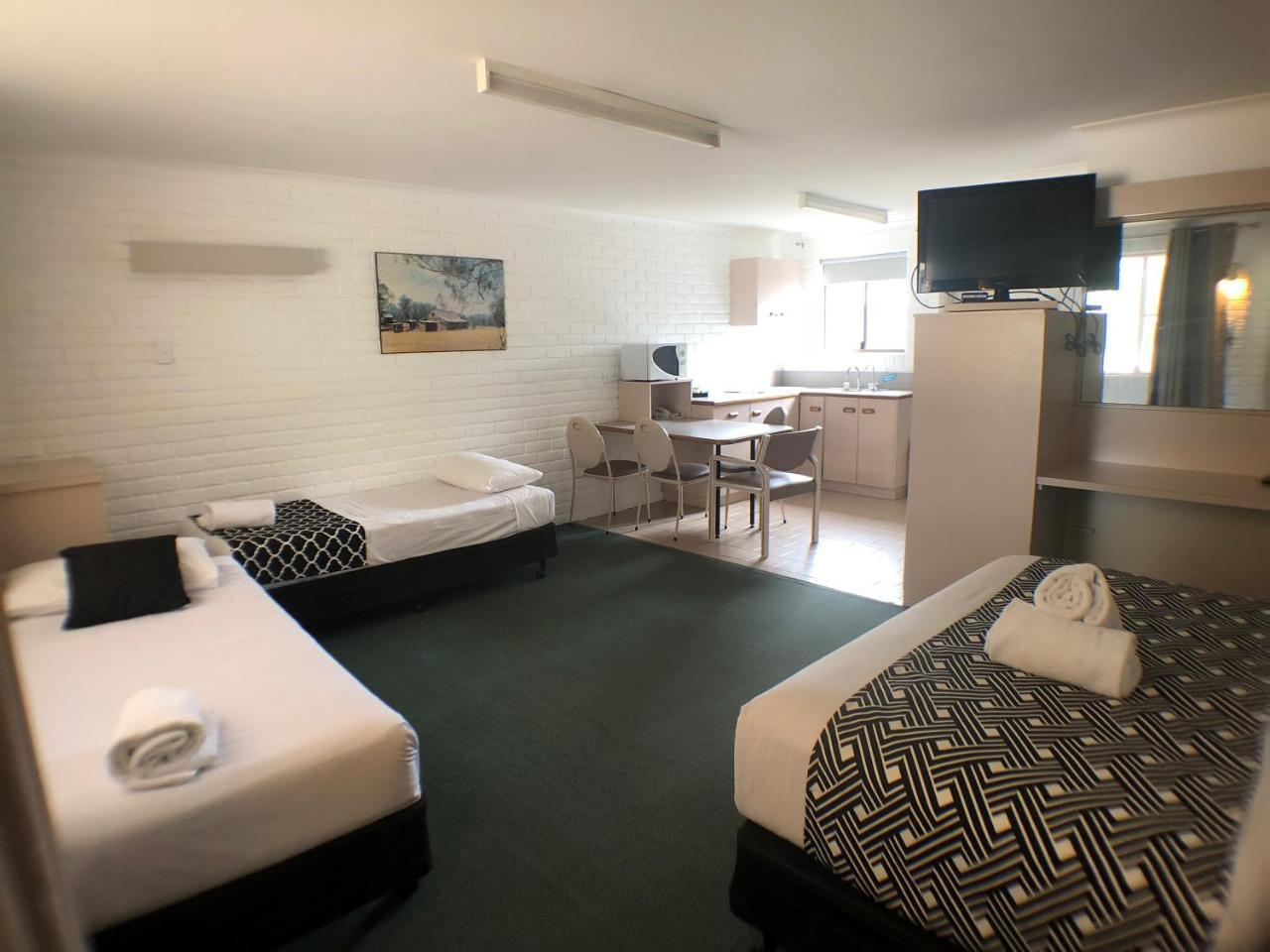 Jacaranda Place Motor Inn Toowoomba Extérieur photo